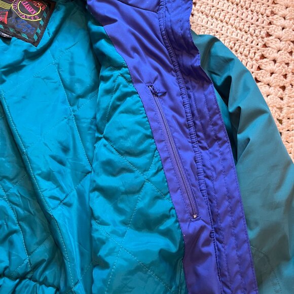 Skiing Passport Innsbruck Vintage Teal Snow Skiing or Boarding Jacket Small - Picture 7 of 12